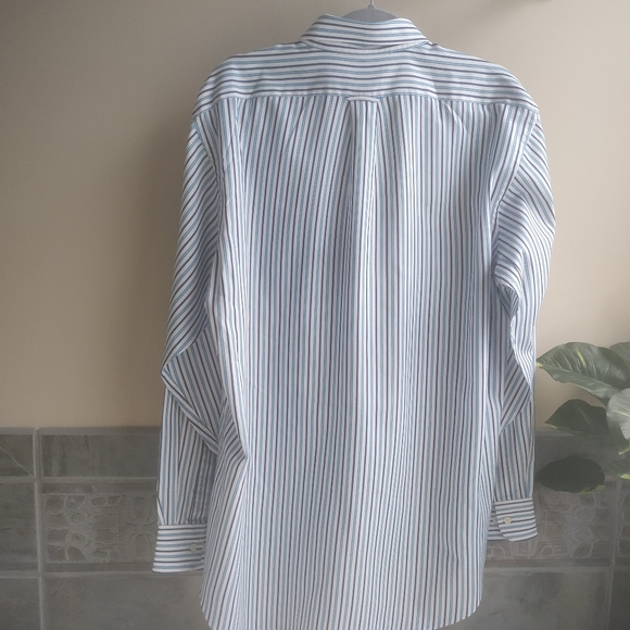Men's Izod Striped LS Button down shirt - Picture 4 of 5